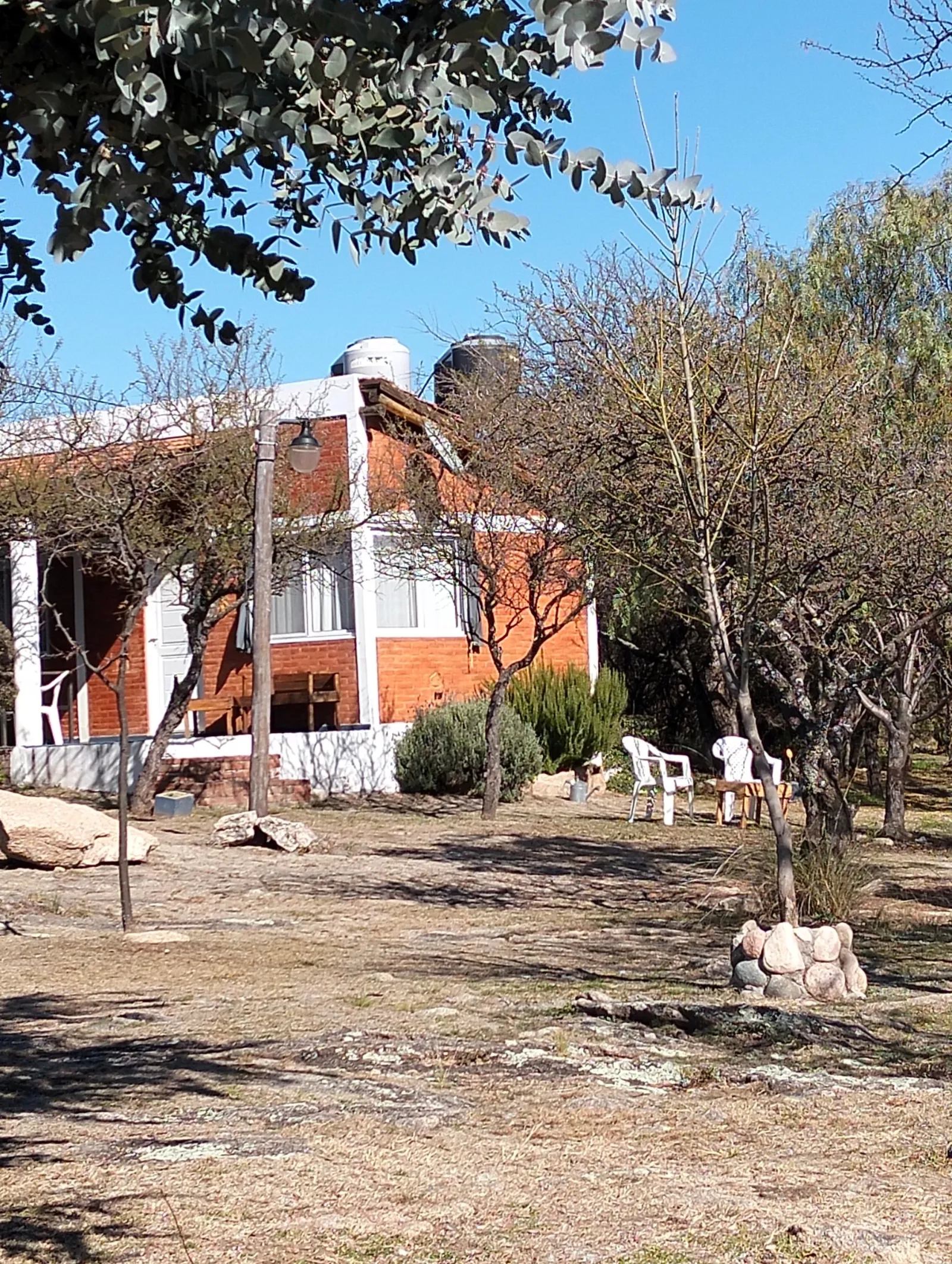 Cabaña 4 con vista al parque.
